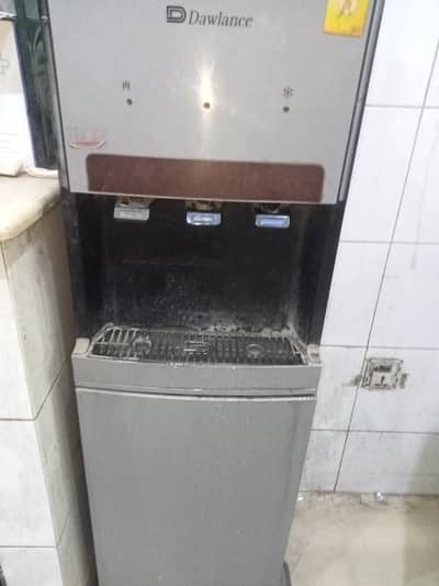 water dispenser