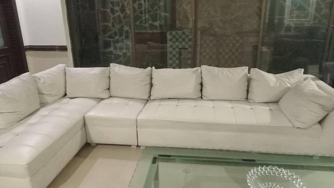 l shaped sofa 0