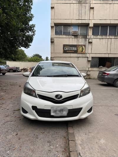 Toyota Vitz 2012