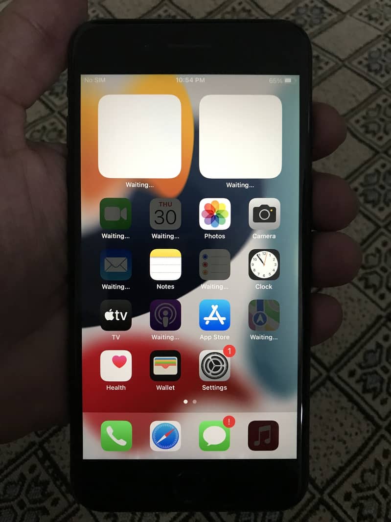 Apple iPhone 7 Plus 0