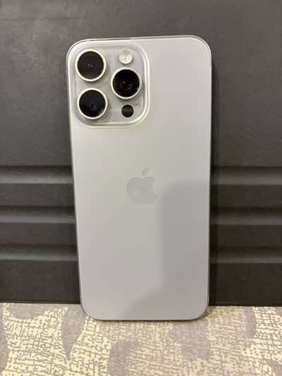 Apple iPhone 15 Pro Max