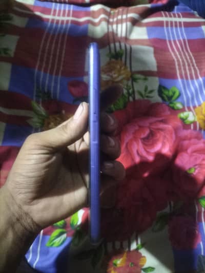 Vivo Y21