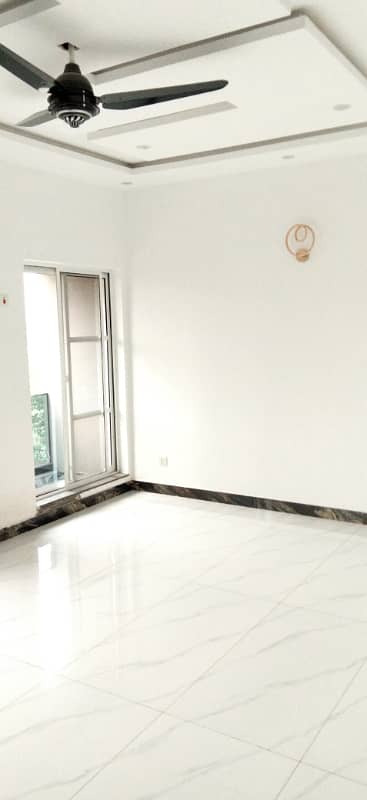 5 Marla Brand New House For Rent