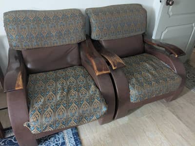 Sofa Set 5 seaters Comfortable Good Quality