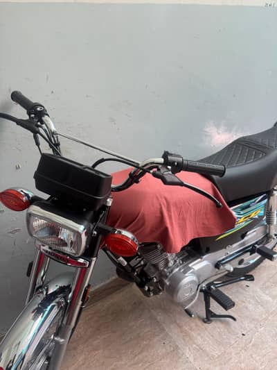 Honda 125 brand new condition