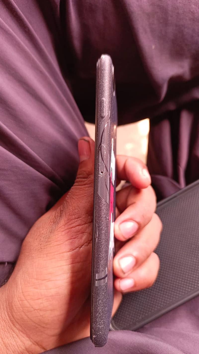 Apple iPhone 7 Plus 5