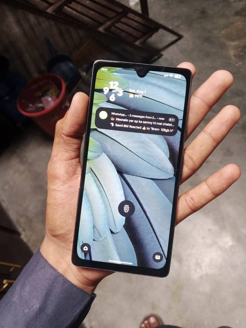 Google Pixel 7a 5