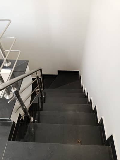 10 Marla 3 floor house for sale