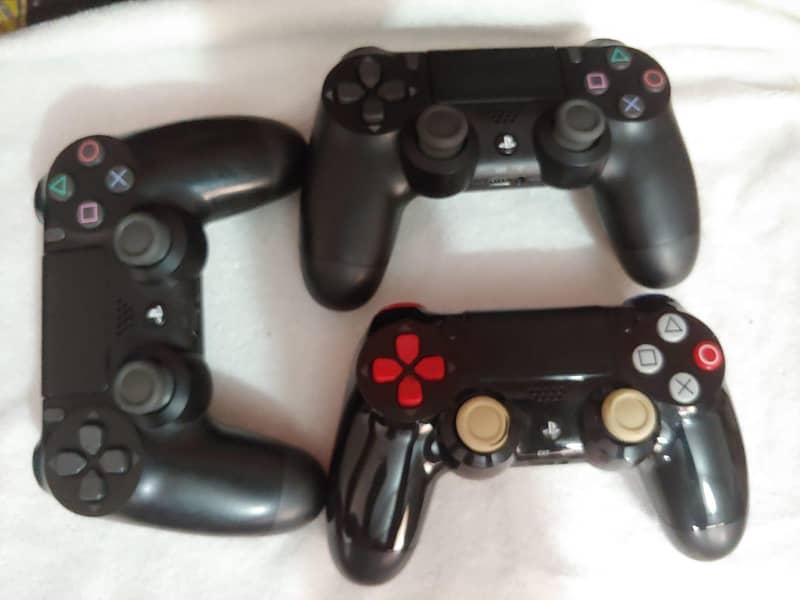 ps4 Red Dead Redemption 2 & ps4 controller 1