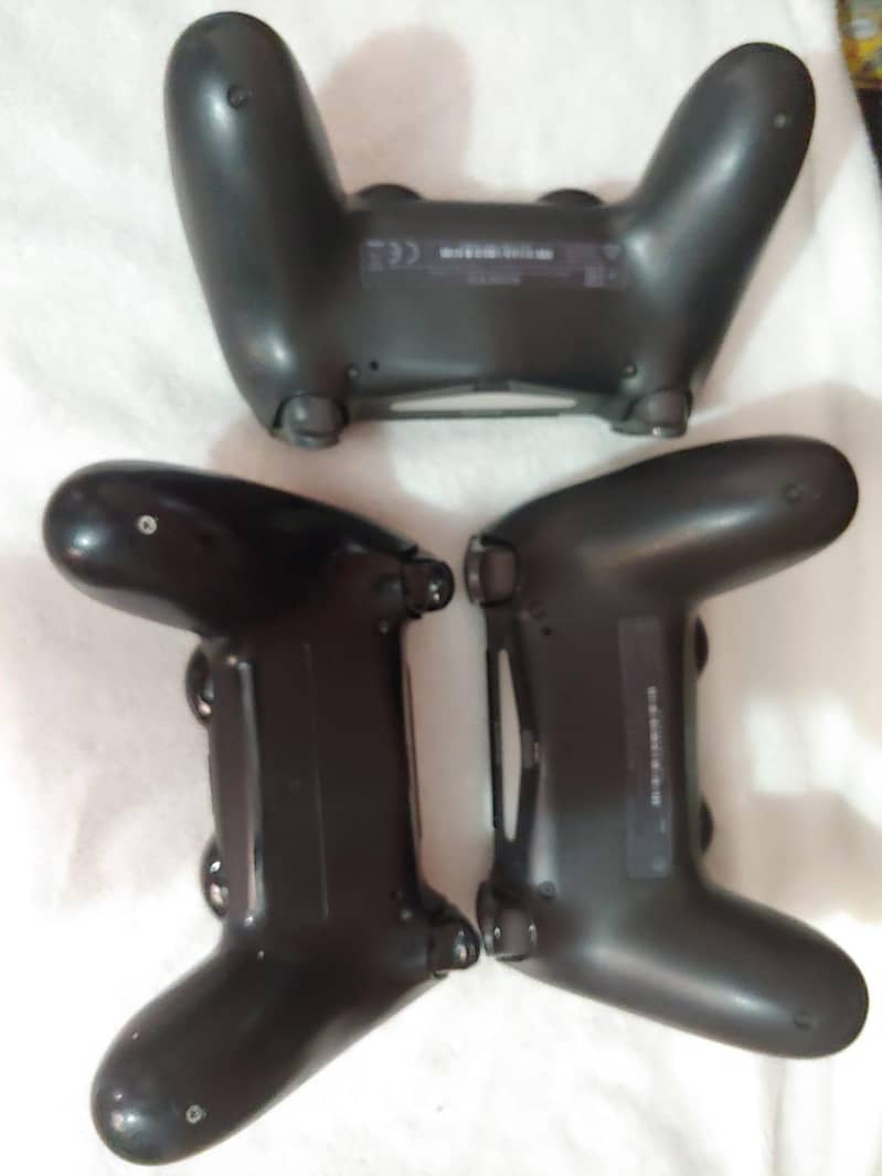 ps4 Red Dead Redemption 2 & ps4 controller 7