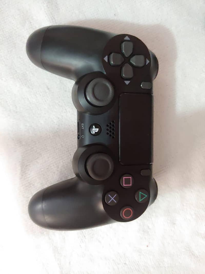 ps4 Red Dead Redemption 2 & ps4 controller 8