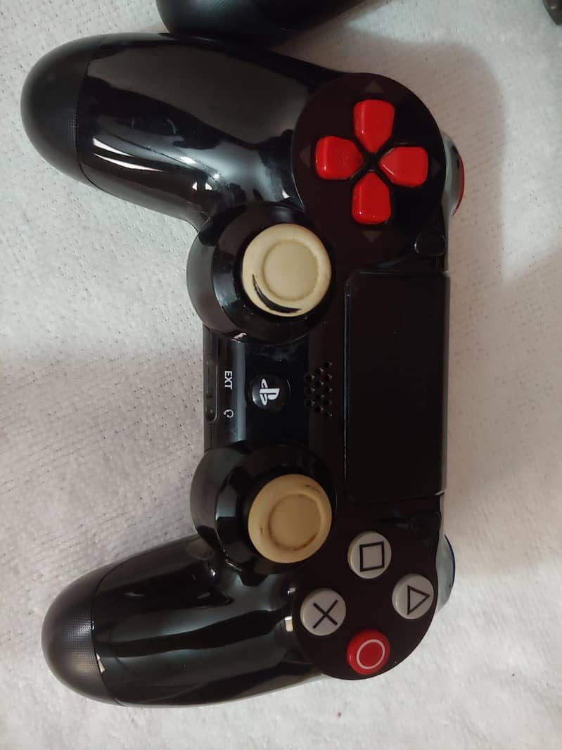 ps4 Red Dead Redemption 2 & ps4 controller 11