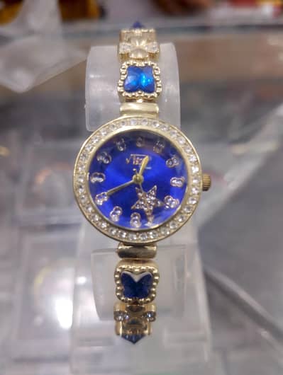 Ladies watch ⌚