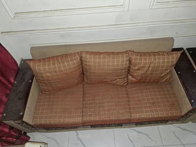 ​Solid Wood Detail 6-Seater (3, 2, 1) Sofa Set – Moving Sale