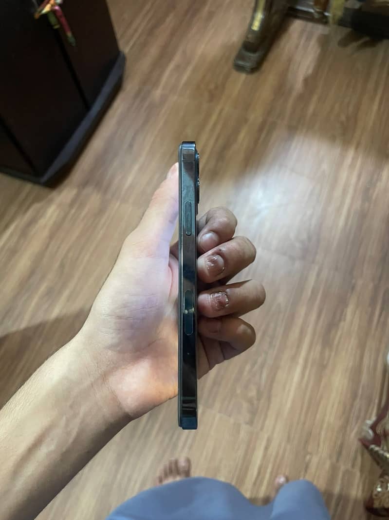Iphone 12 pro 2