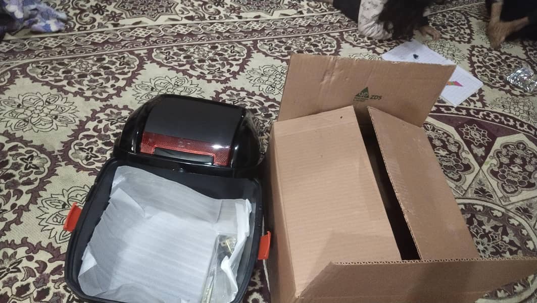 storage box 4