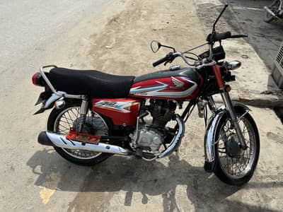Honda 125 2016 model