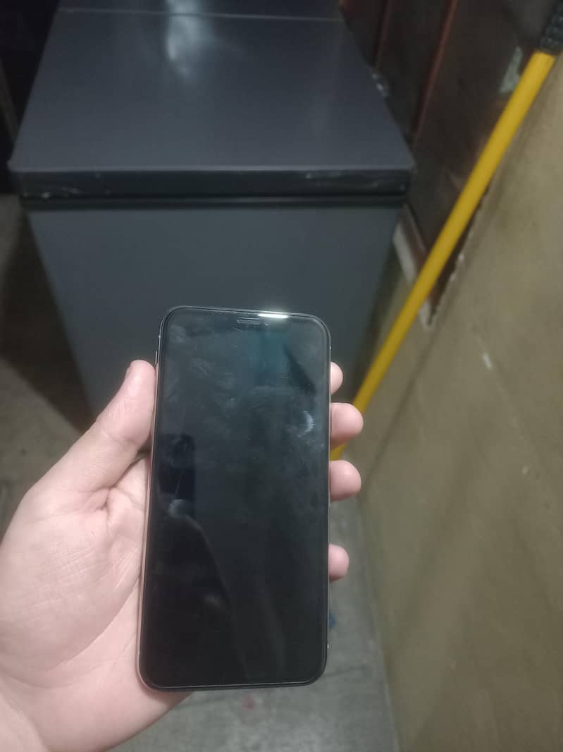 Apple iPhone X 1