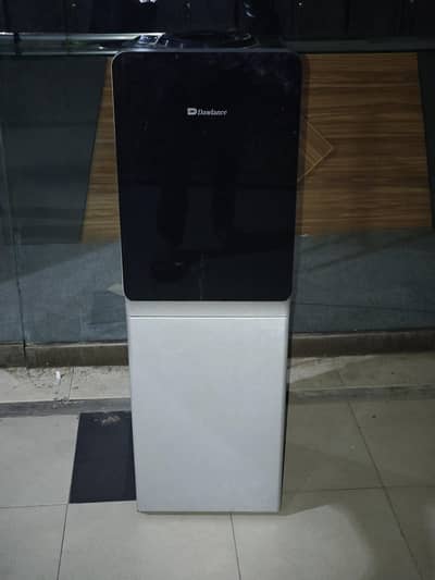 Water dispenser | Dawlance | For sale
