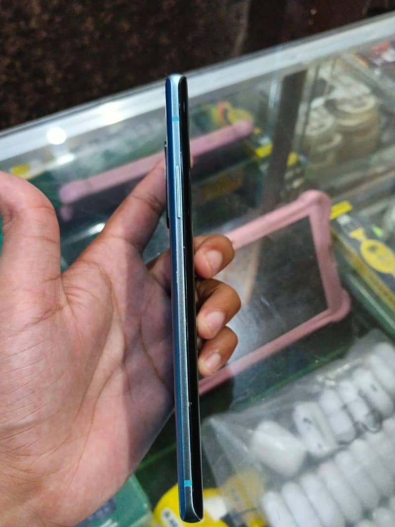 One Plus 8 Pro 4