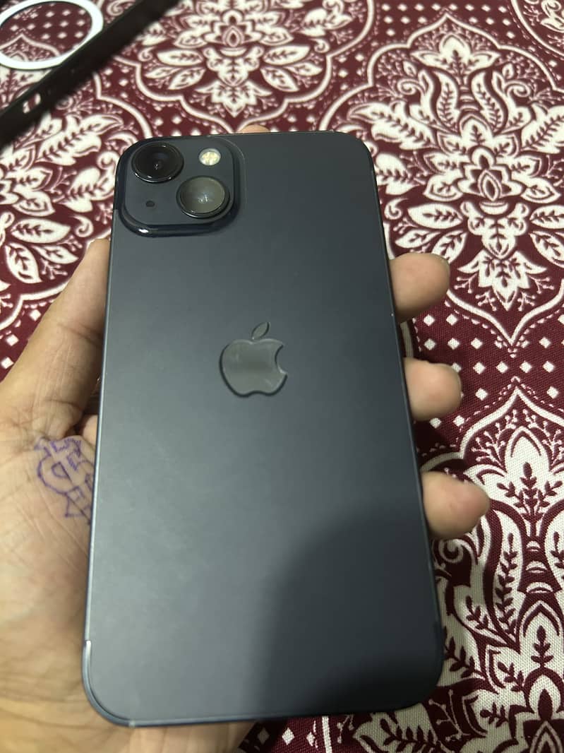 Apple iPhone 13 6