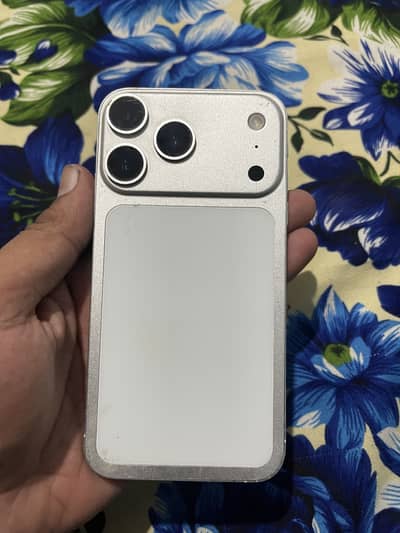 Apple iPhone XR