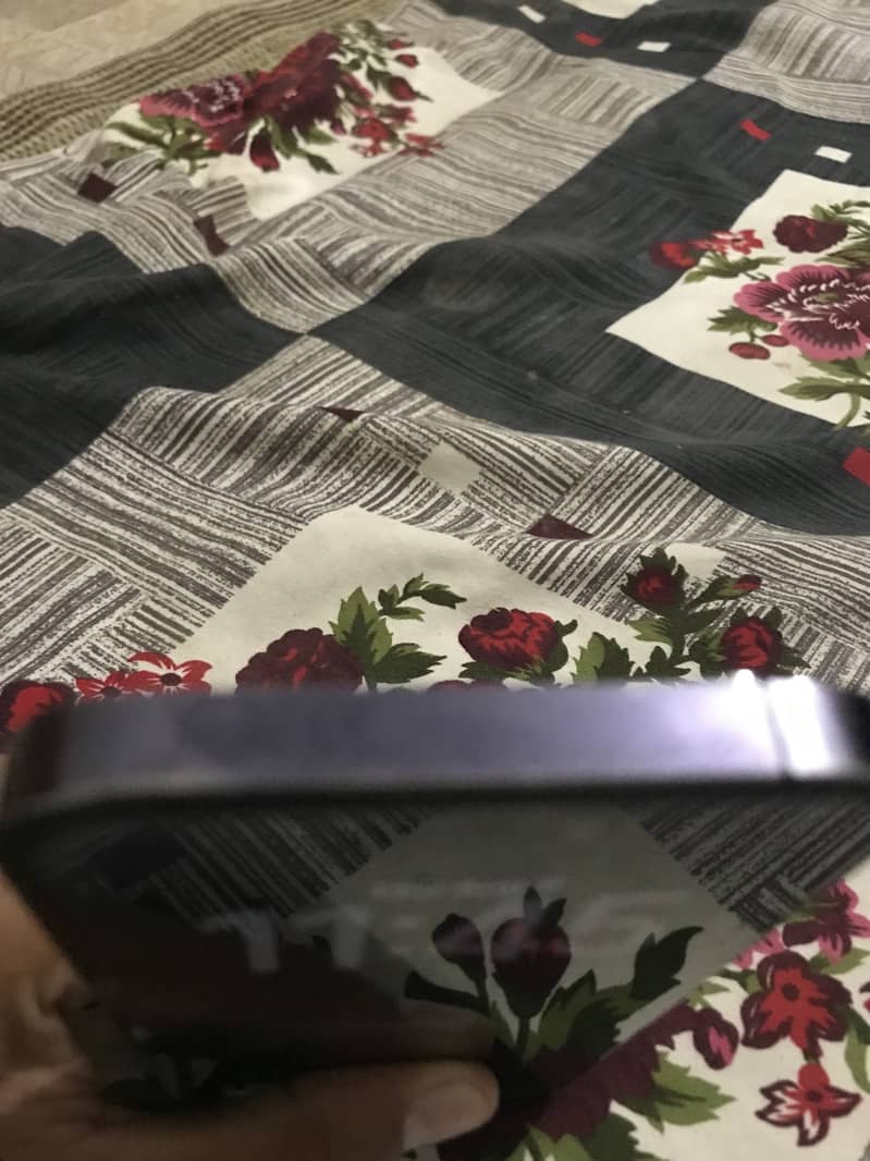 Iphone 14 pro 4