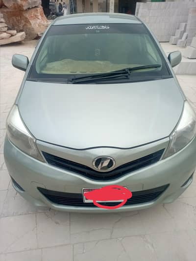 Toyota Vitz 2014
