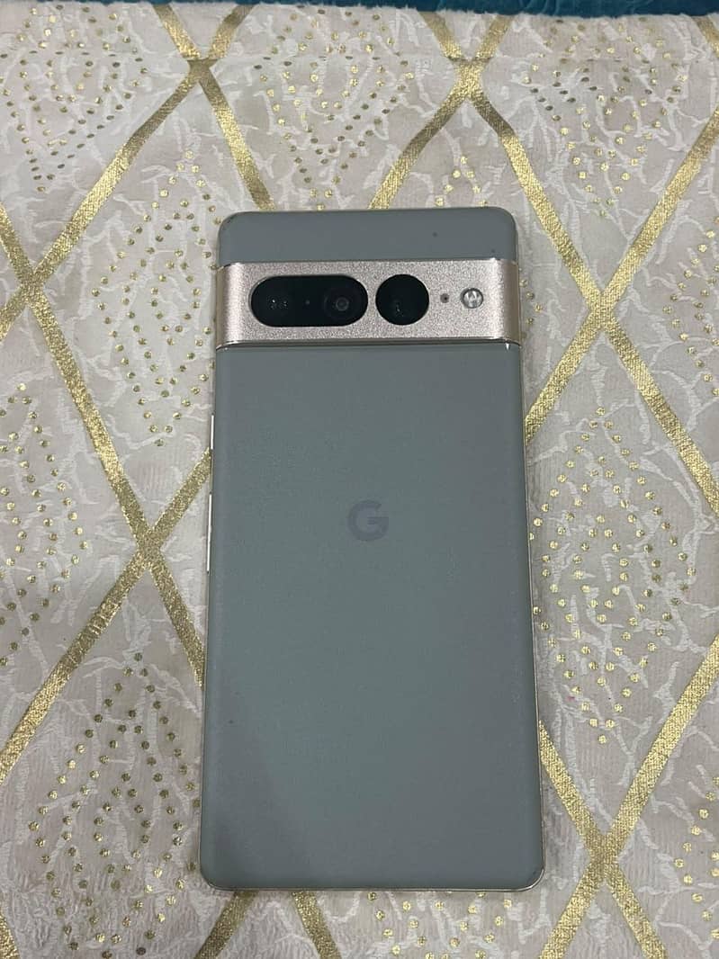 Google Pixel 7 Pro 0