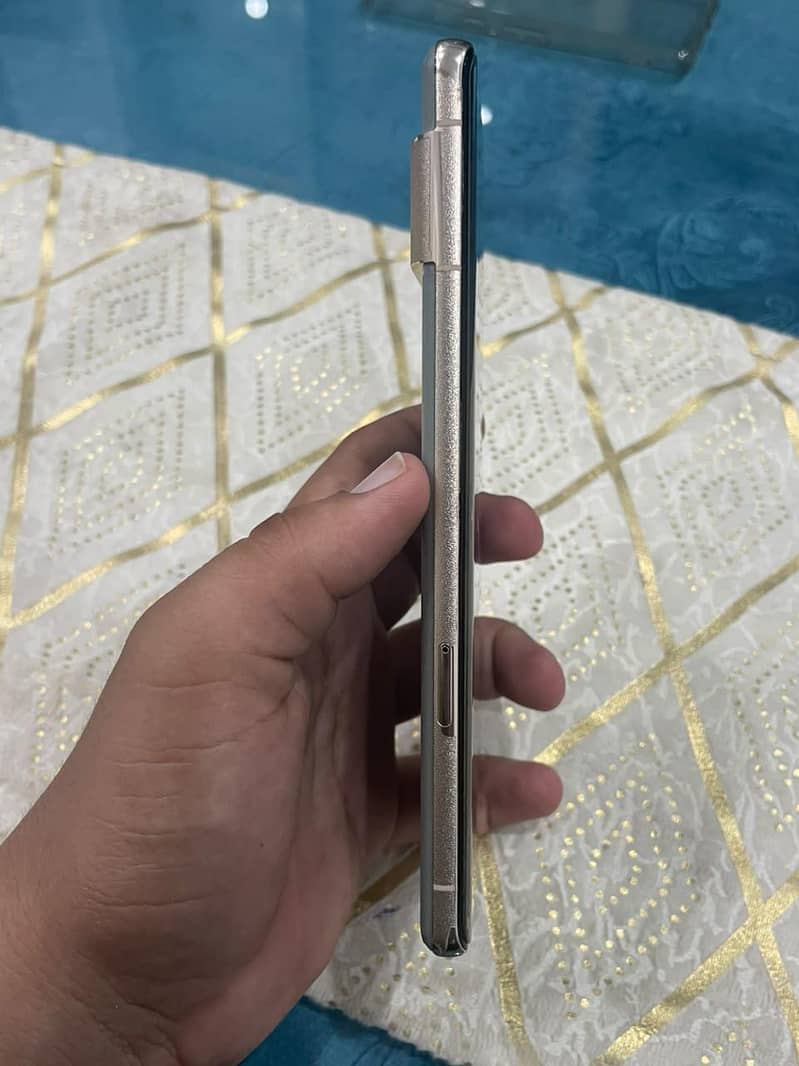 Google Pixel 7 Pro 4