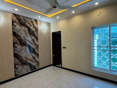 Prominently-Located 5 Marla House Available In Central Park - Block A1
