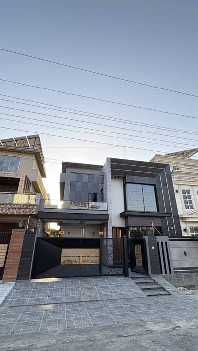 A Block Near Facing Park House Available For Sale