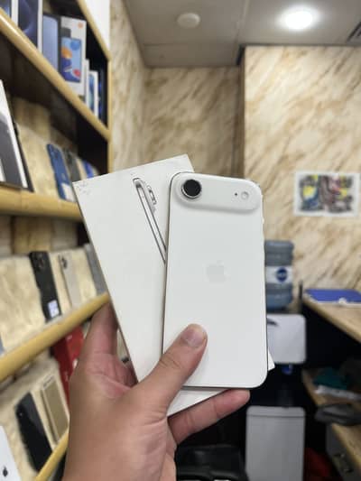 17 Air 256GB | NON PTA JV | E+E sim | Golden | include Cable