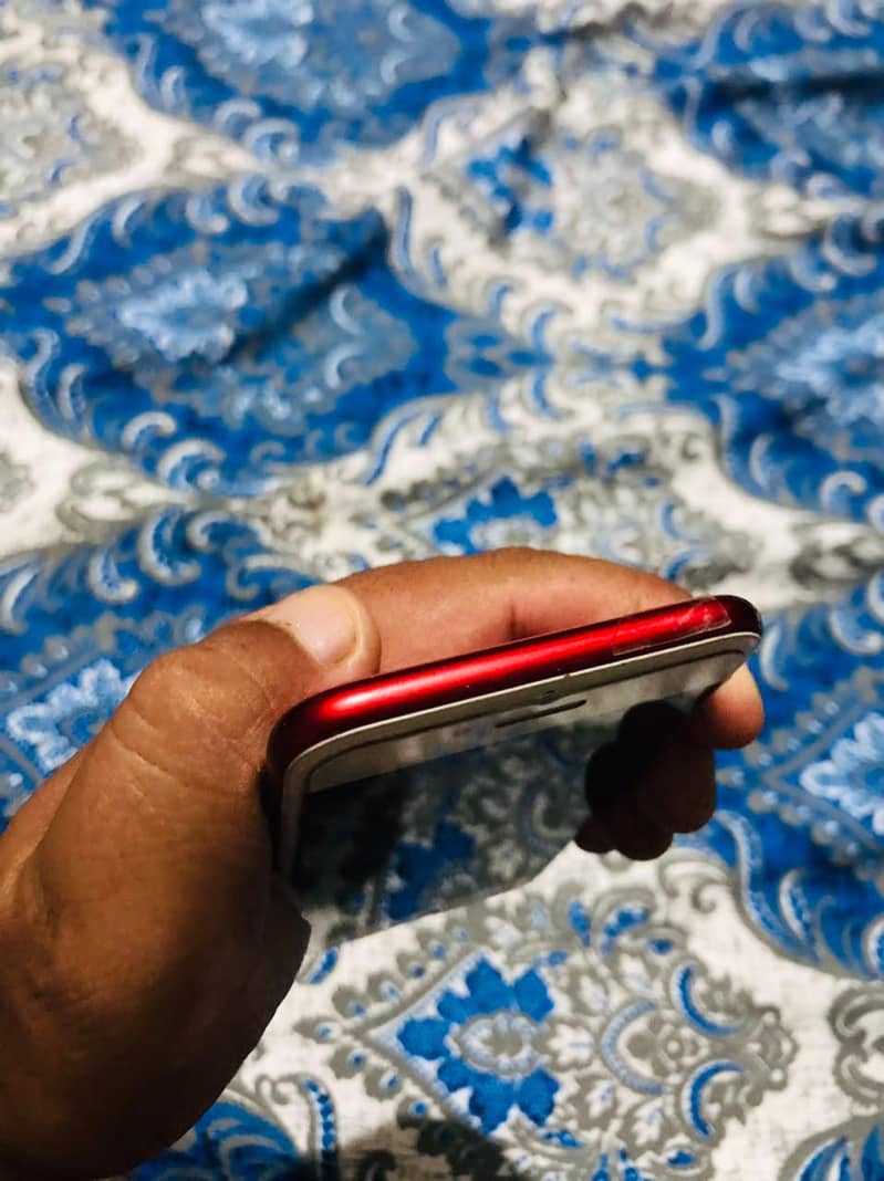 Apple iPhone 7 5