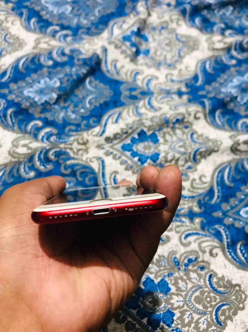 Apple iPhone 7 6