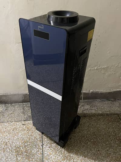 Homage Water Dispenser with Fridge – 10/10 Condition