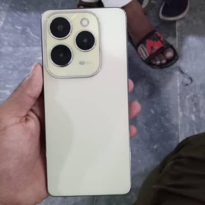 Infinix Note 30 Pro