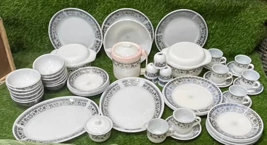 Marbal Dinner Set