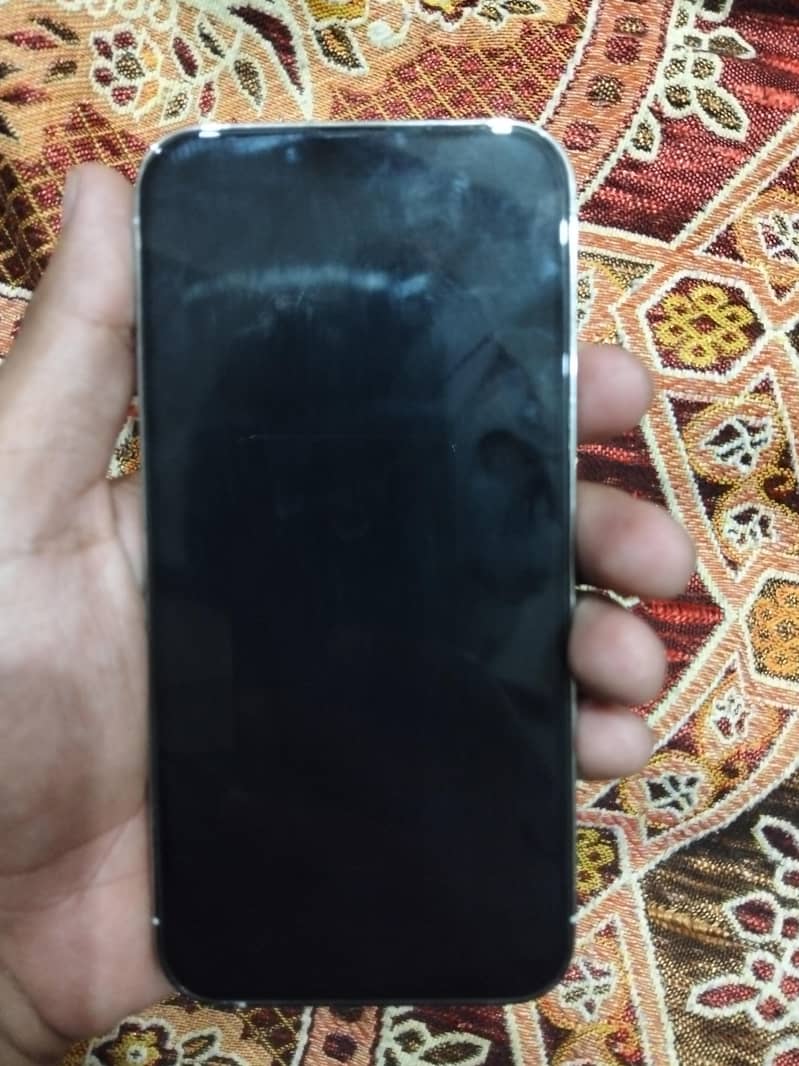 Apple iPhone 13 Pro 6