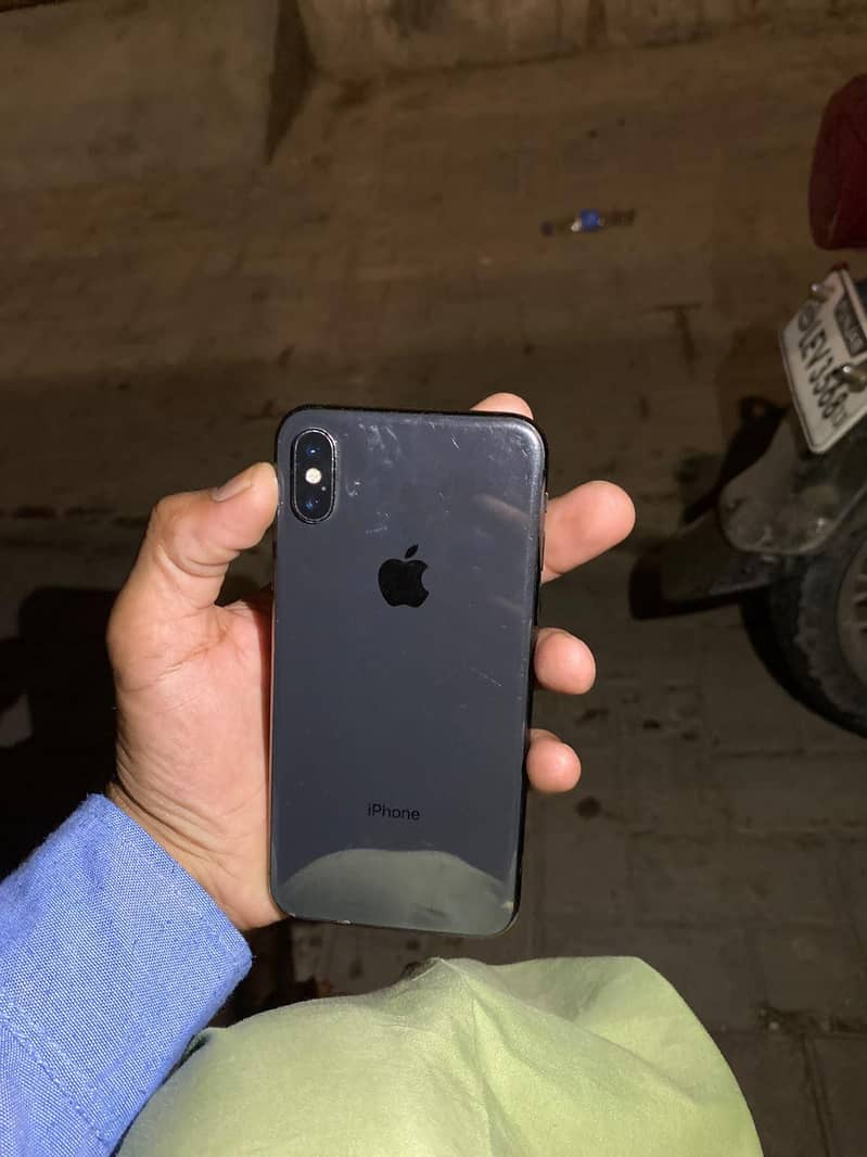 Apple iPhone X 6