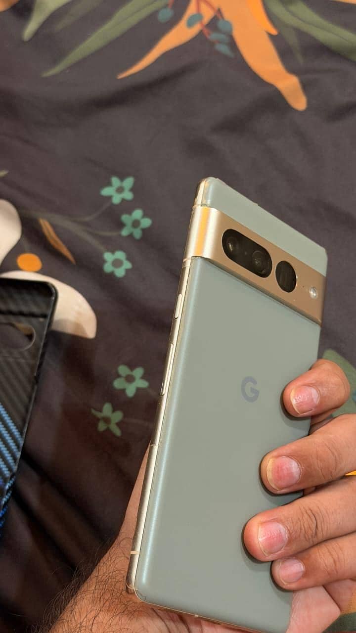 Google Pixel 7 Pro 4