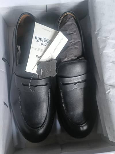 Brand New Genuine Leather Penny Loafers - Size 42