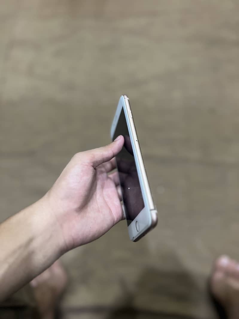iphone 8 plus 3