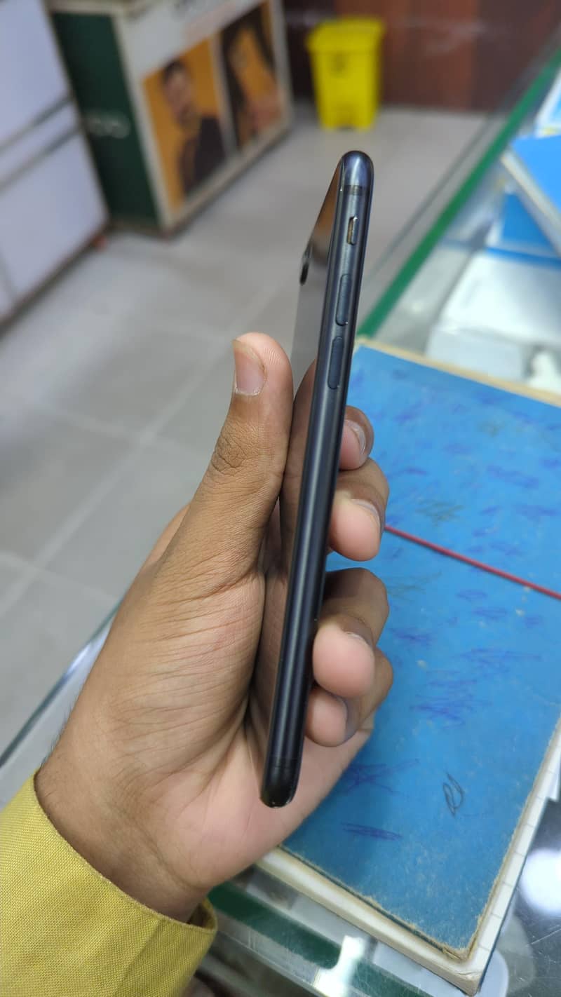 Apple iPhone SE 5