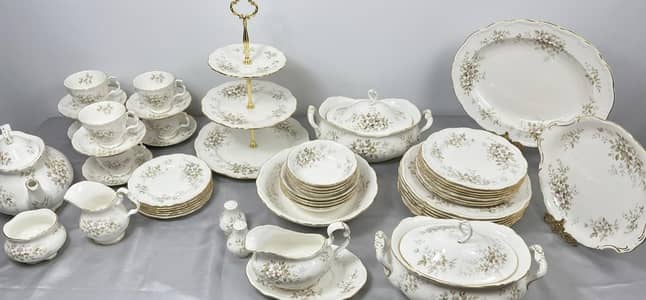 Royal Albert Dinner set