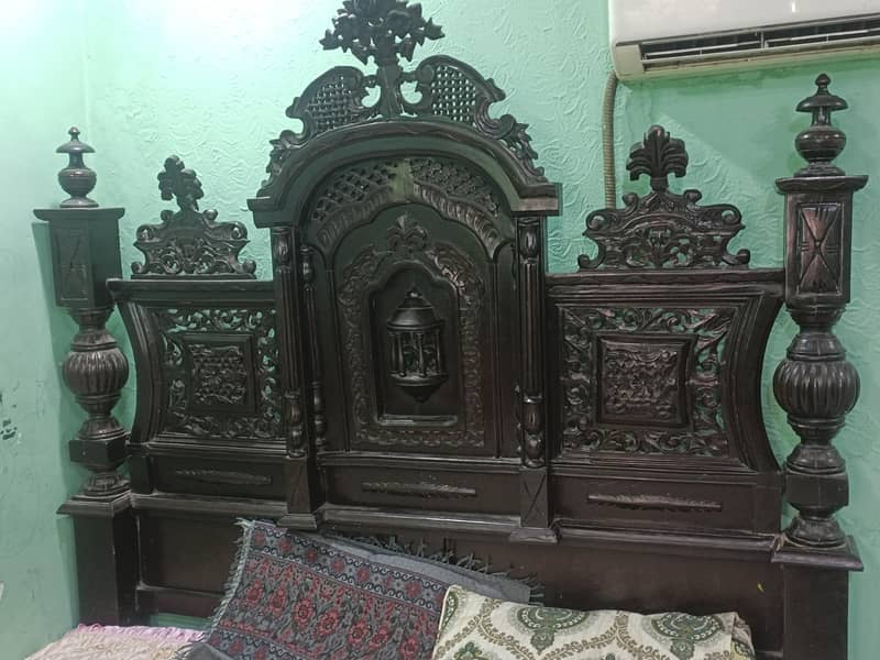 king bed 0
