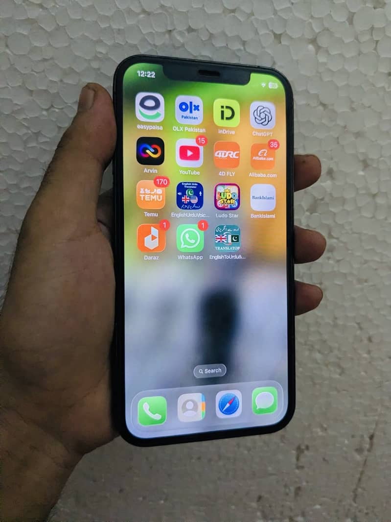 Apple iPhone 12 Pro 1