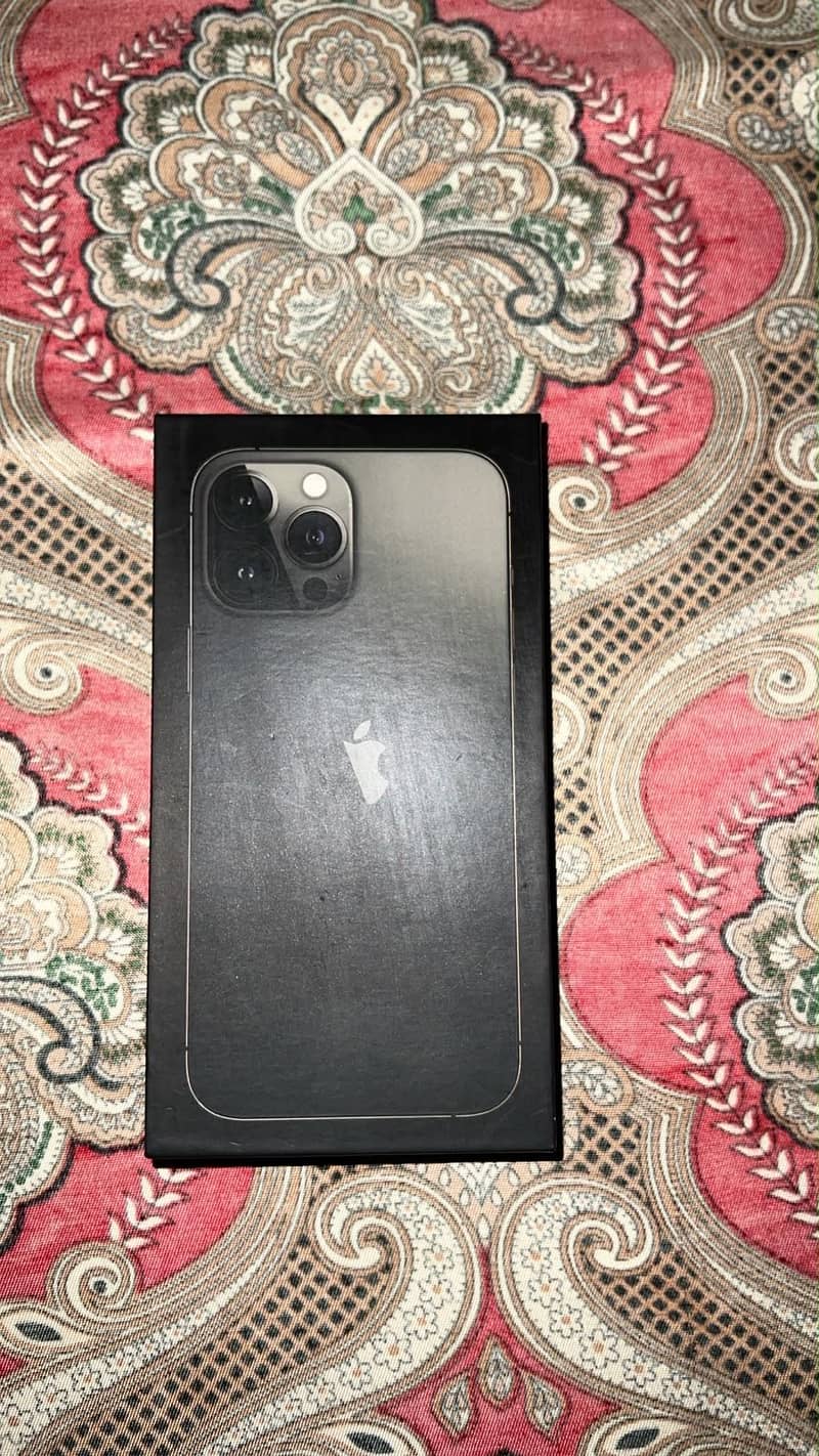 Apple iPhone 13 Pro 2