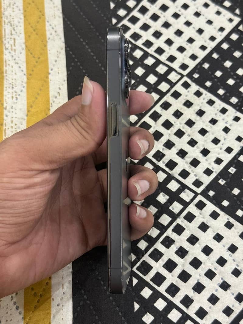 Apple iPhone 13 Pro 5