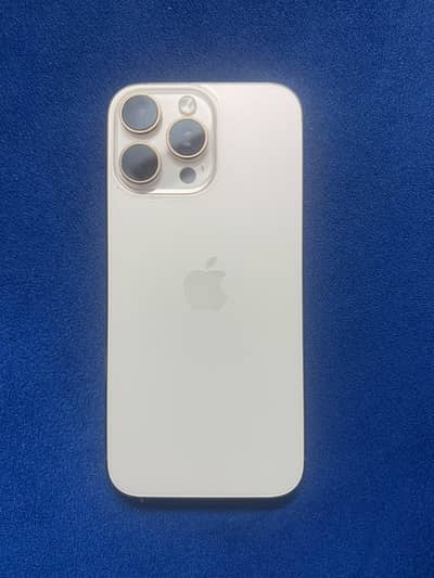 Apple iPhone 16 Pro Max